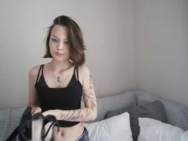 OliviaKim live cam on BongaCams