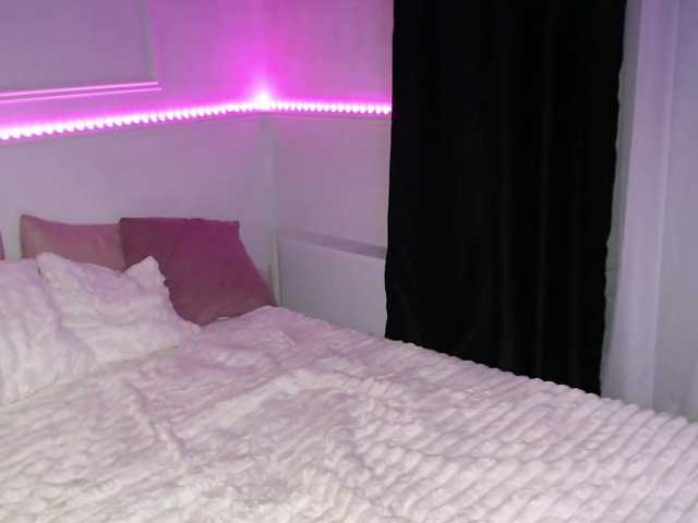 OliviaKim live cam on BongaCams