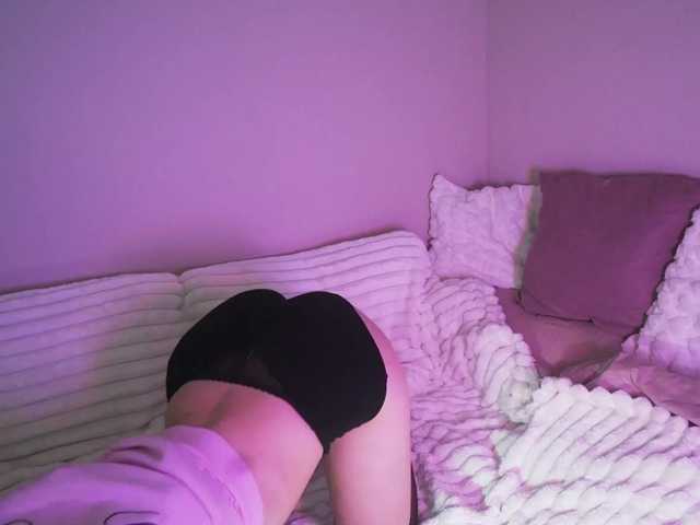 OliviaKim live cam on BongaCams