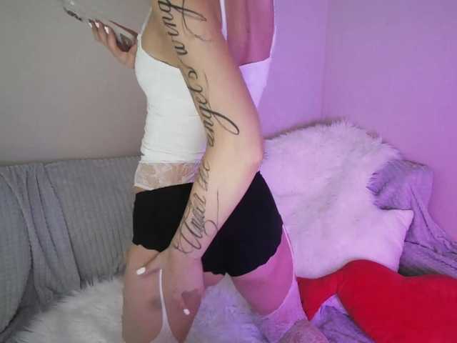 OliviaKim live cam on BongaCams
