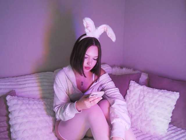 OliviaKim live cam on BongaCams