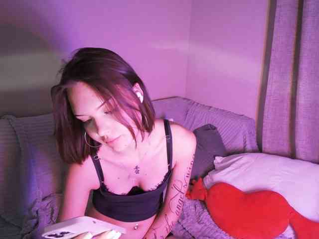 OliviaKim webcam