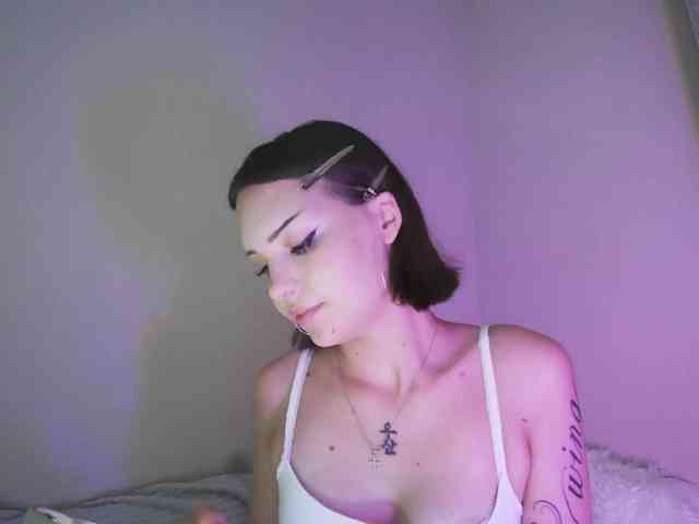 OliviaKim webcam