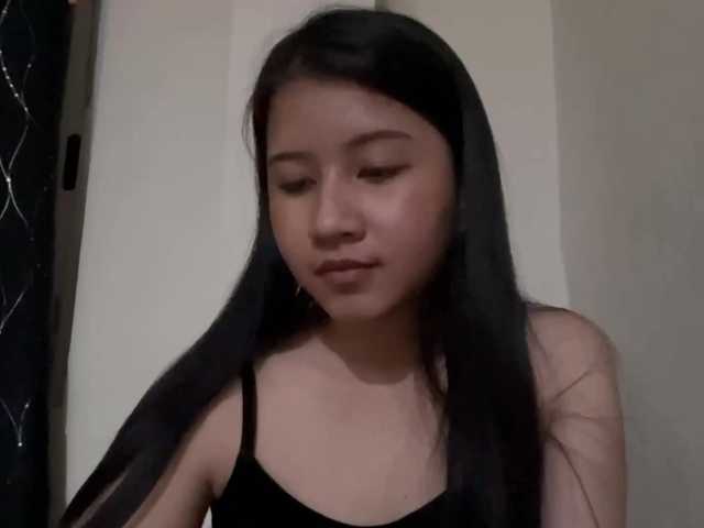 AllaIce live cam on BongaCams