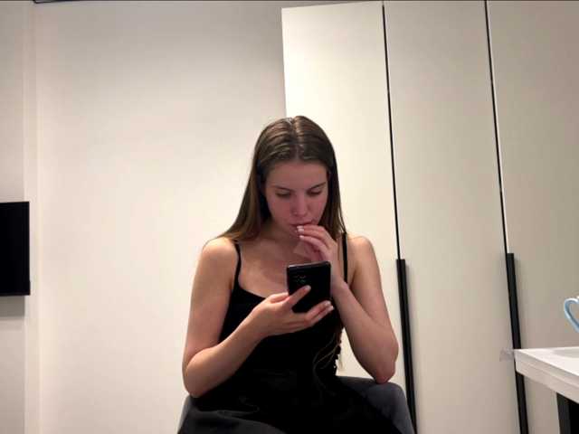KamillaGlamour live cam on BongaCams