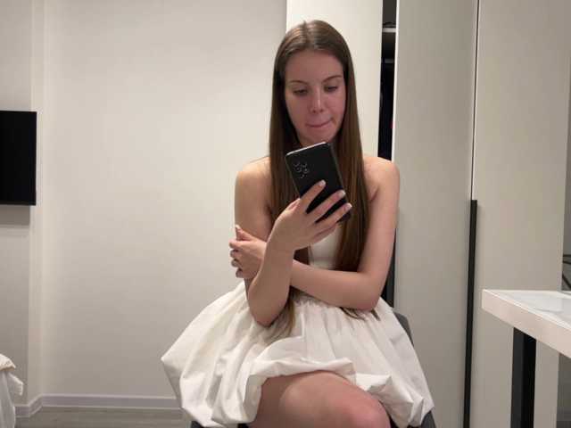 KamillaGlamour live cam on BongaCams