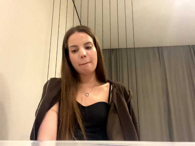 KamillaGlamour live webcam show