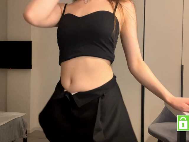 KamillaGlamour live cam on BongaCams