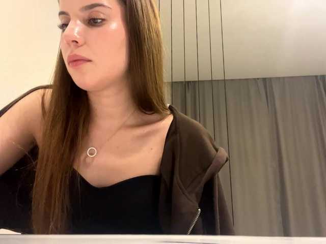 KamillaGlamour live cam on BongaCams