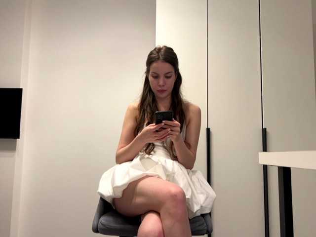 KamillaGlamour live cam on BongaCams
