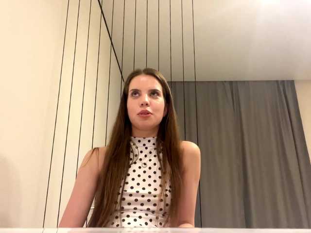 KamillaGlamour live webcam show