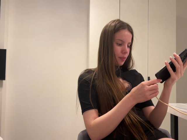 KamillaGlamour live cam on BongaCams