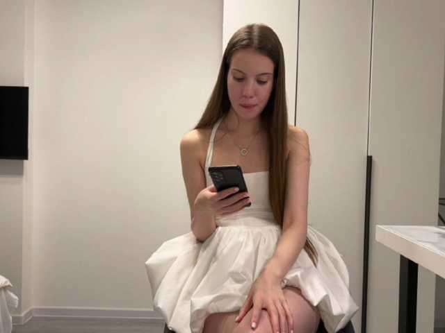 KamillaGlamour live cam on BongaCams