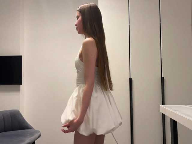 KamillaGlamour live cam on BongaCams