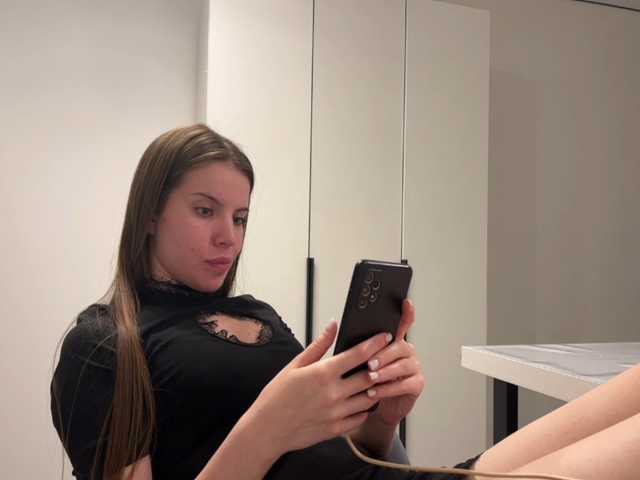 KamillaGlamour live cam on BongaCams
