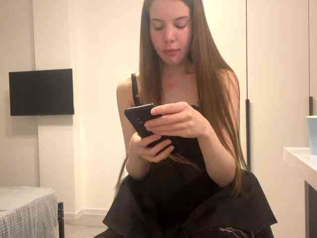 KamillaGlamour webcam