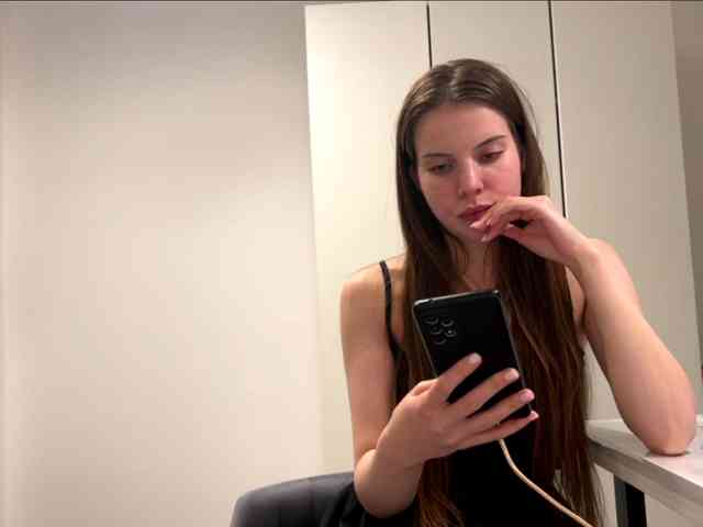 KamillaGlamour webcam