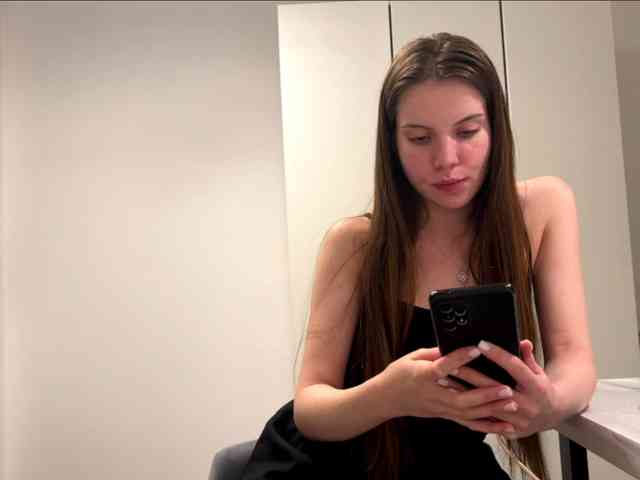 KamillaGlamour webcam