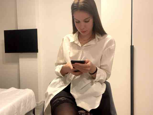 KamillaGlamour webcam