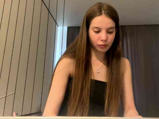 KamillaGlamour KamillaGlamour