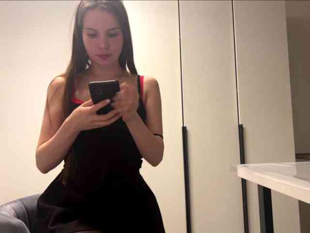 KamillaGlamour KamillaGlamour