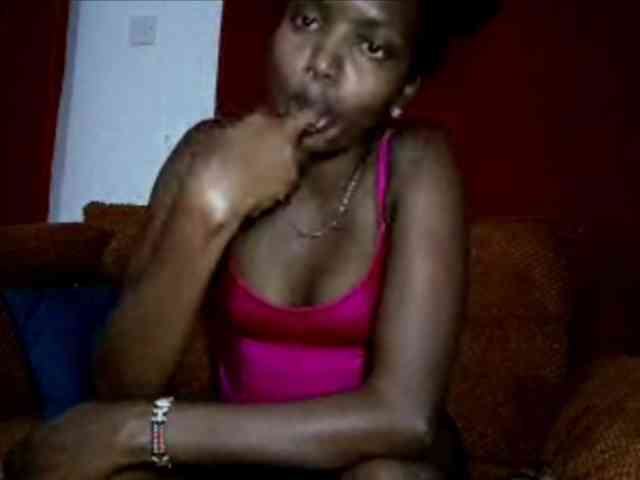 PollyGlamourr webcam