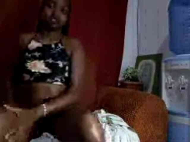 PollyGlamourr webcam