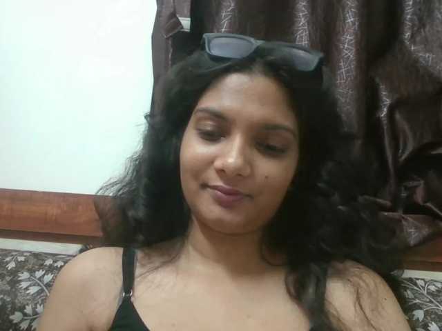 AlyonaKim live webcam show