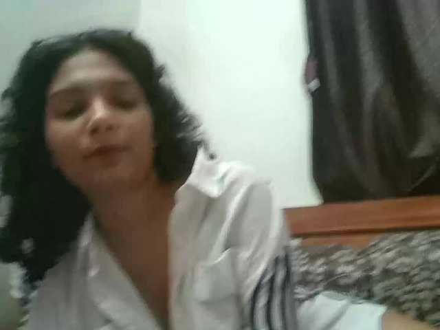 AlyonaKim live webcam show