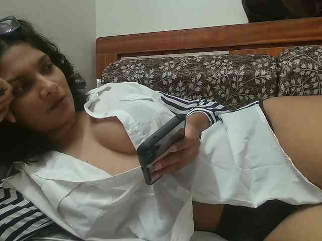 AlyonaKim webcam