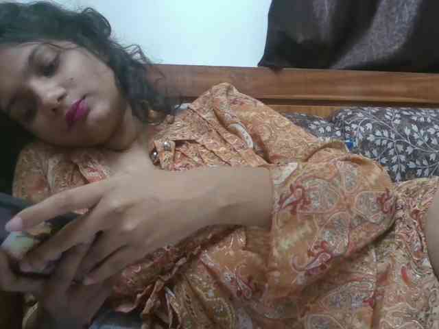 AlyonaKim webcam