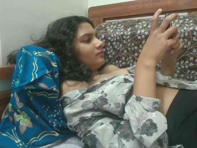 AlyonaKim webcam