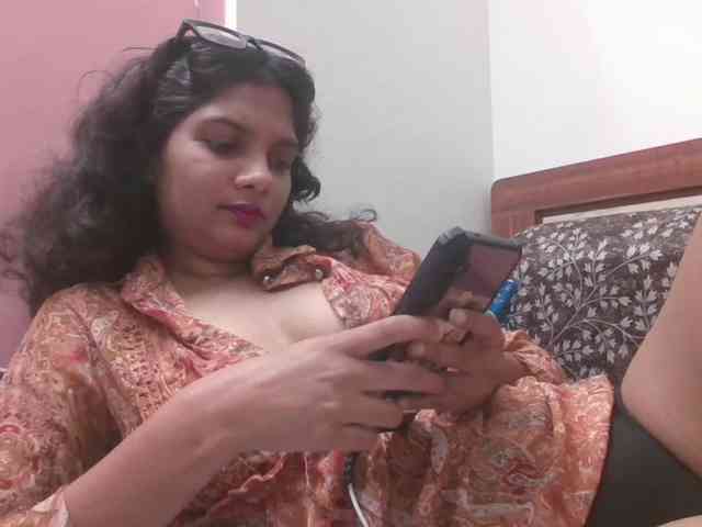 AlyonaKim webcam