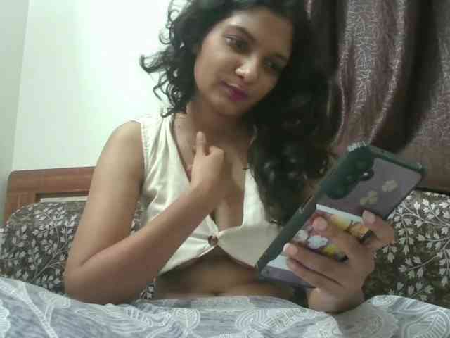 AlyonaKim webcam