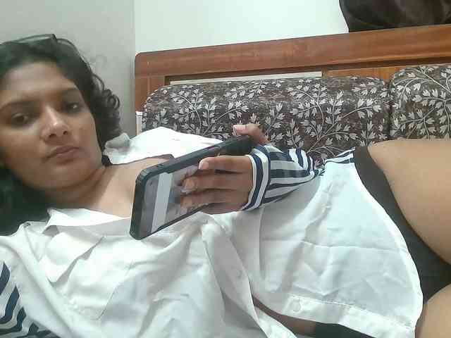 AlyonaKim webcam