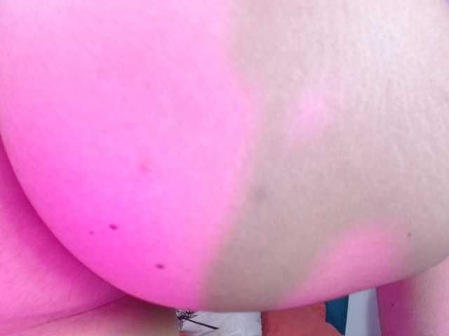 Maddy-wish live cam on BongaCams