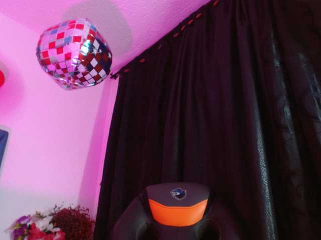 Maddy-wish live cam on BongaCams