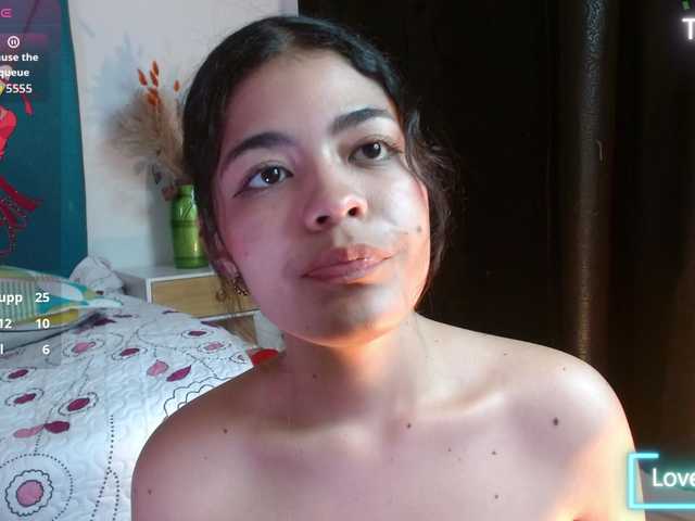Maddy-wish live cam on BongaCams