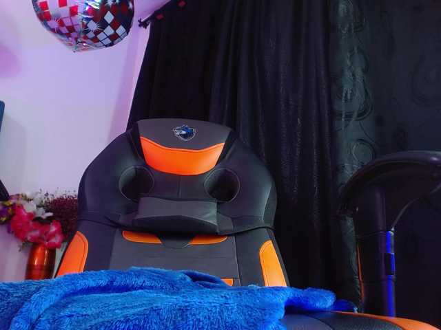 Maddy-wish live cam on BongaCams
