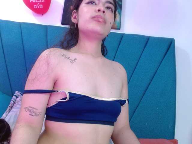 Maddy-wish live cam on BongaCams