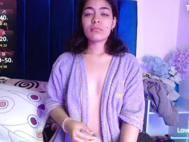 Maddy-wish live cam on BongaCams
