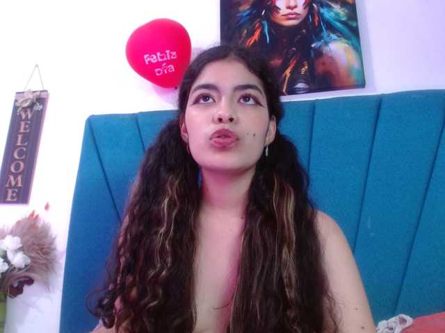 Maddy-wish live cam on BongaCams