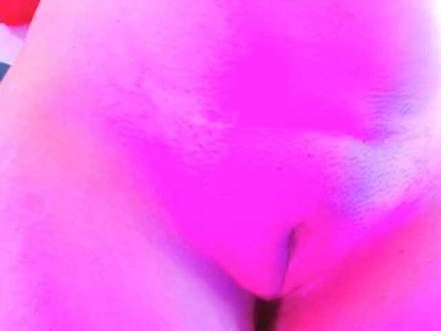 Maddy-wish live cam on BongaCams
