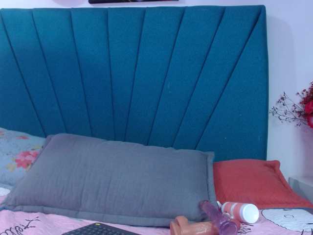 Maddy-wish live cam on BongaCams
