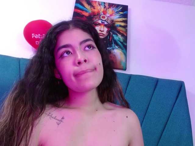 Maddy-wish live cam on BongaCams