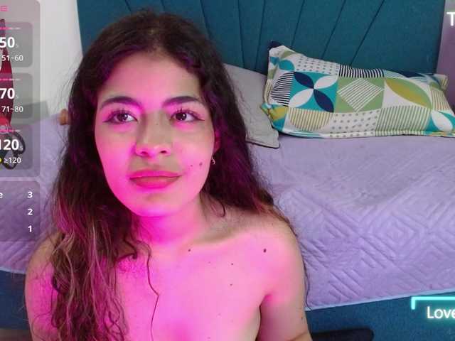 Maddy-wish live cam on BongaCams