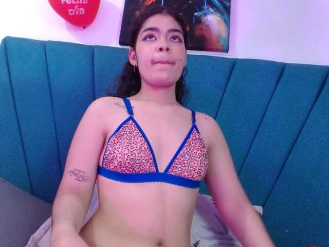 Maddy-wish live cam on BongaCams