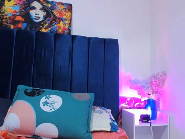 Maddy-wish live cam on BongaCams