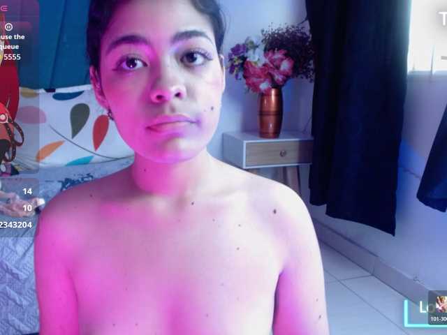 Maddy-wish live cam on BongaCams