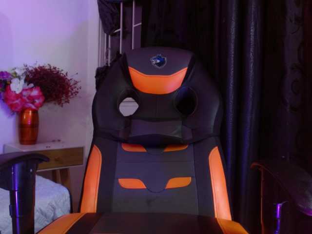 Maddy-wish live cam on BongaCams